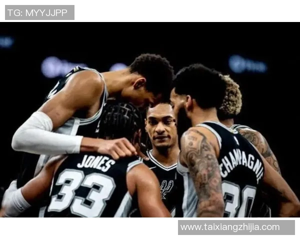 2017季后赛灰熊与马刺激战回顾：经典对决与战术较量的精彩瞬间