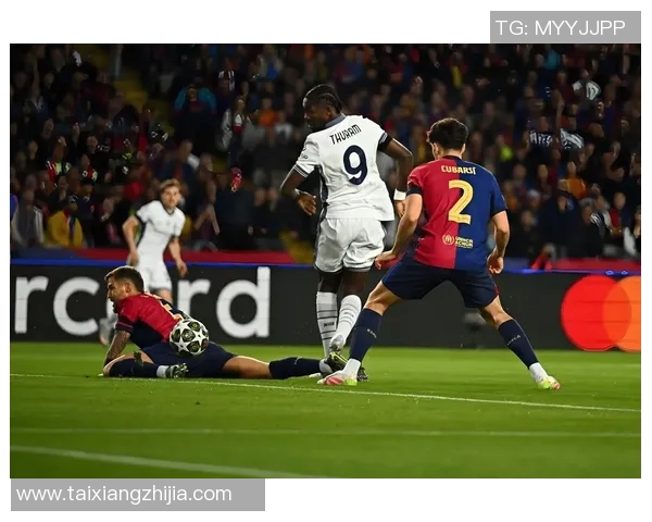 2017年巴萨与切尔西激战回顾：巅峰对决的精彩瞬间与战术分析