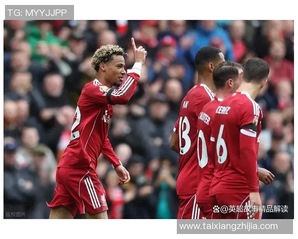 曼联与利物浦激战在即2月24日英超巅峰对决引发球迷热议 曼联与利物浦激战在即2月24日英超巅峰对决引发球迷热议