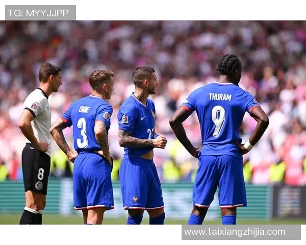 弗伦茨与萨迪纳摩的激烈对决揭示足球战术的博弈与魅力 弗伦茨与萨迪纳摩的激烈对决揭示足球战术的博弈与魅力