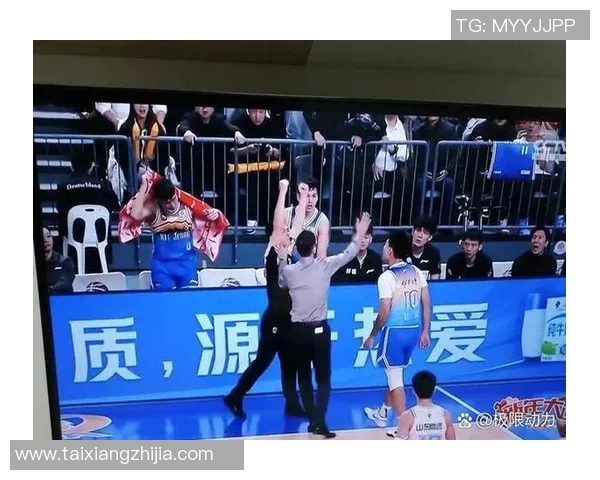 新疆队与重庆力帆的激烈对抗赛精彩回顾与分析